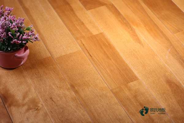 專業(yè)籃球?qū)嵞具\動地板怎么維護