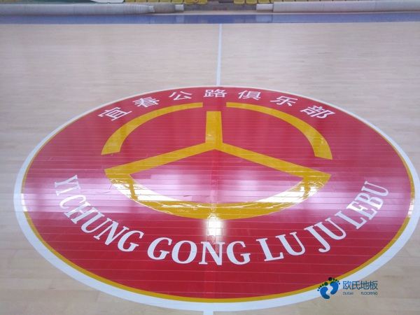 專業(yè)的實(shí)木運(yùn)動(dòng)地板批發(fā)