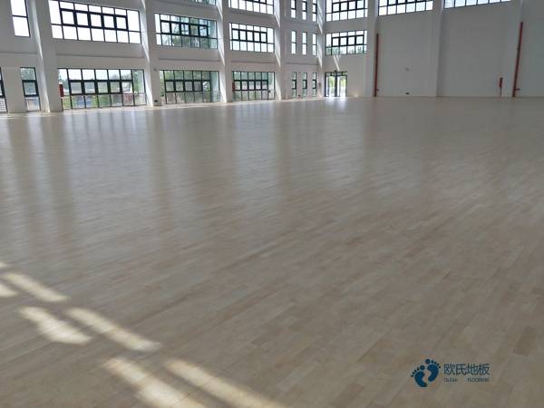 一平米價格學(xué)校體育運(yùn)動地板